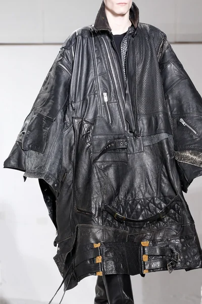 Look 8